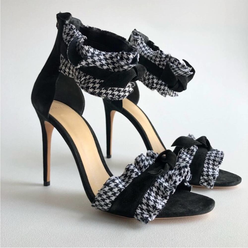 NEW Alexandre Birman Clarita Black Houndstooth Ruffle Sandals heels